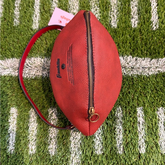 Red Football-Shaped Handbag - Picture 2 of 6